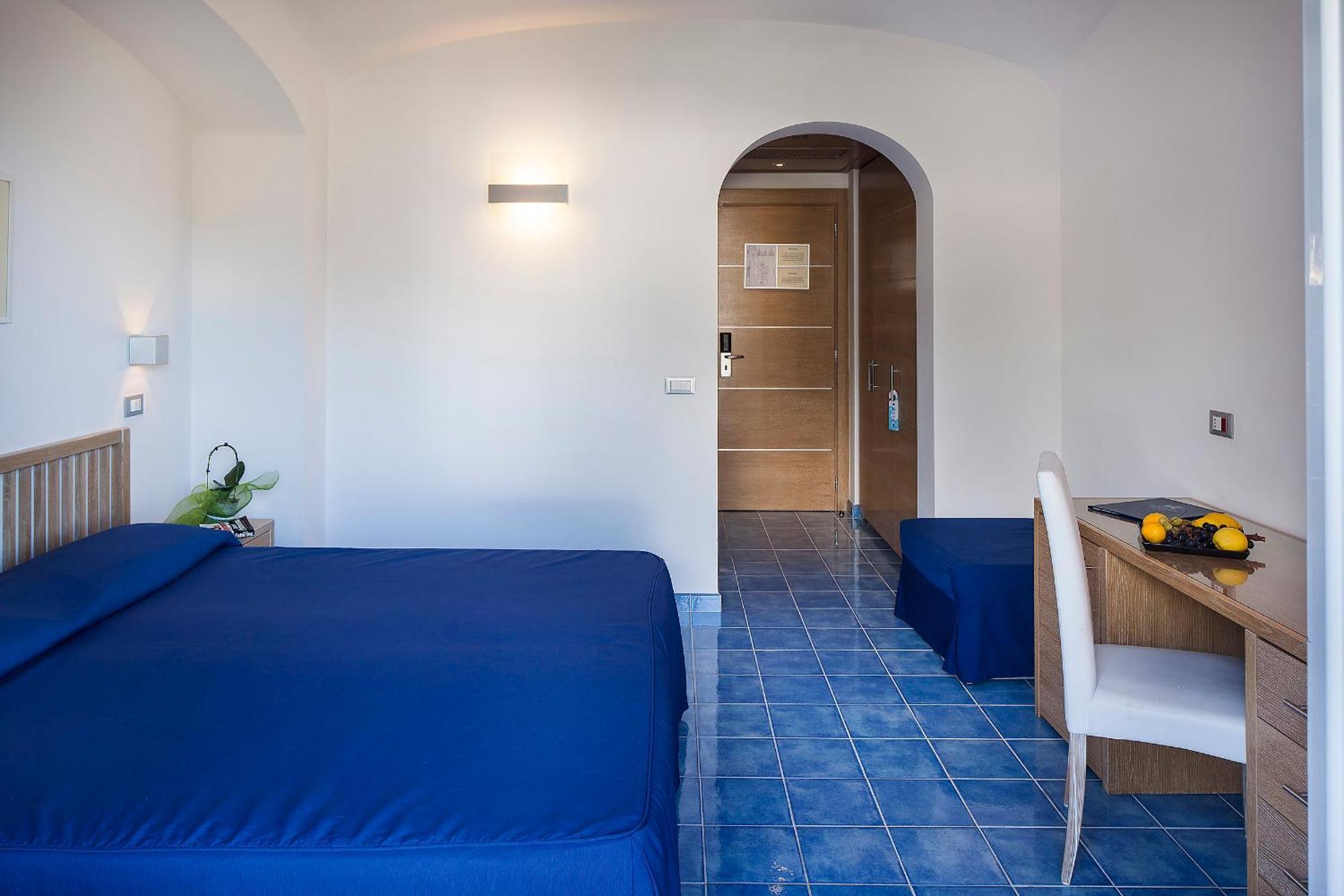 Classic Double Room Spa,1274749237:JPEG